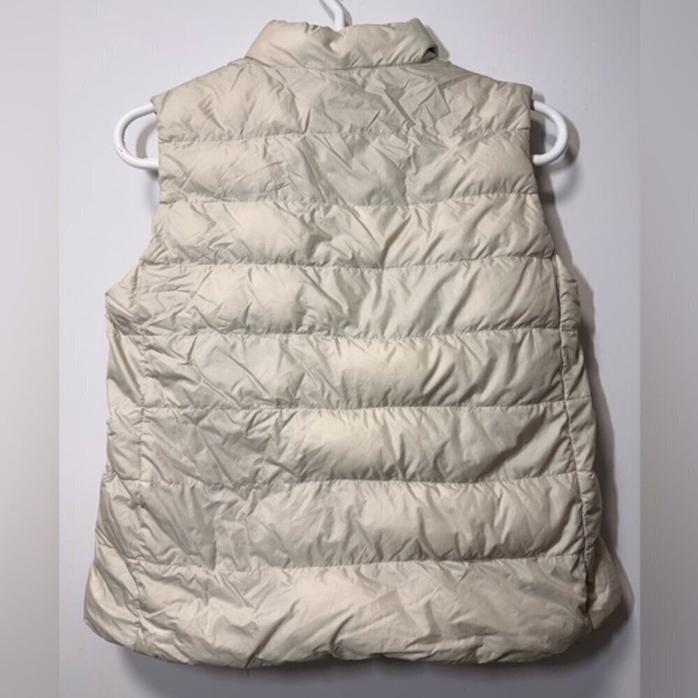 Uniqlo Ultra Light Down Vest White Cream size S Women - Picture 5 of 8